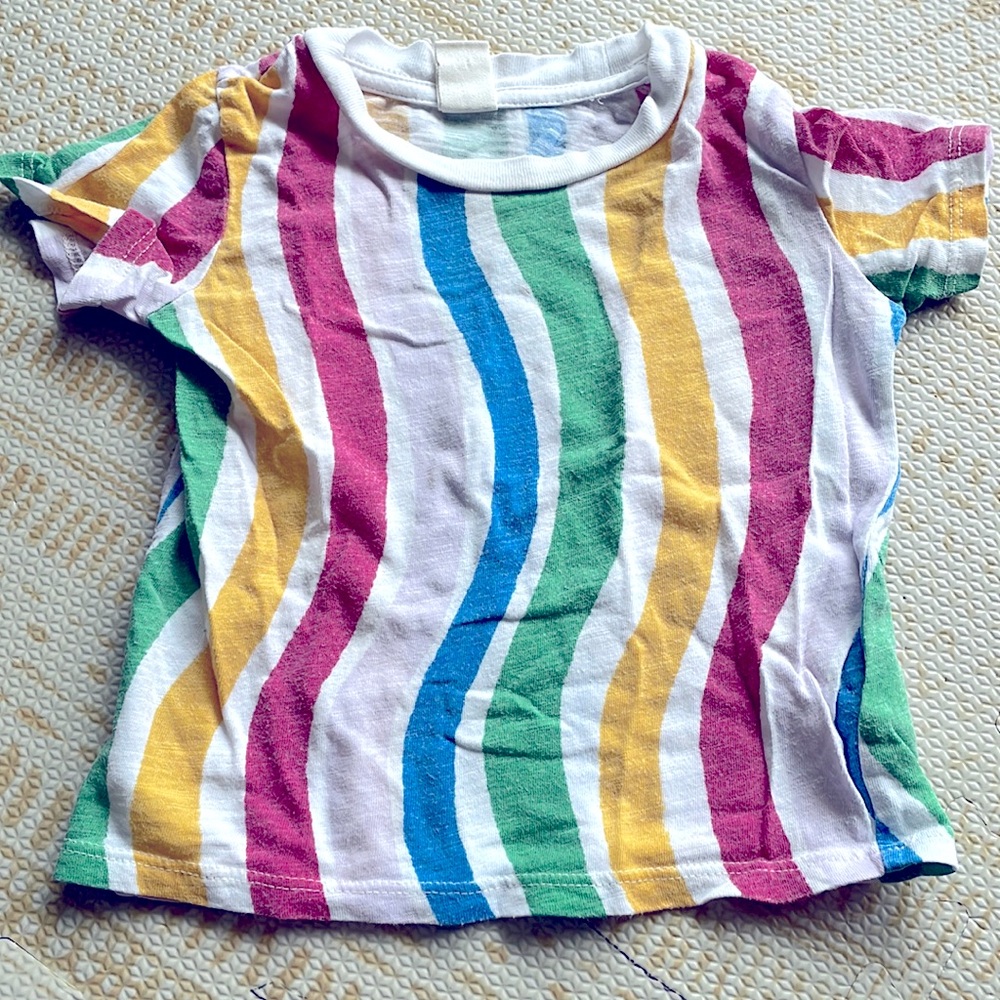 Baby Short Sleeve T-Shirt size 12m